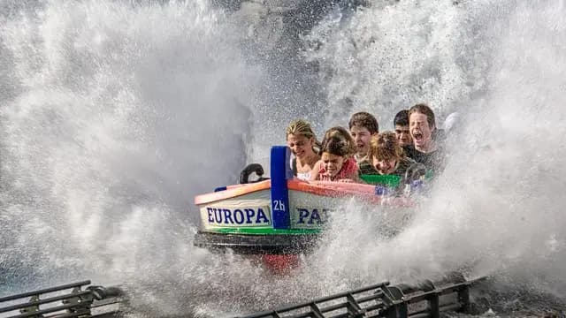 amusement park, europa park, boat, park, waterslide, water, nature, splash, fun, children (foto: keulefm)