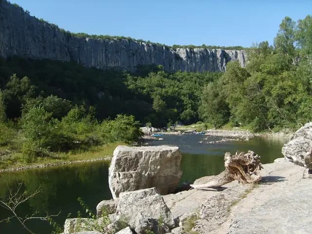 ardèche, rock, wild camping, ardèche, ardèche, ardèche, ardèche, ardèche, wild camping (foto: elo42)