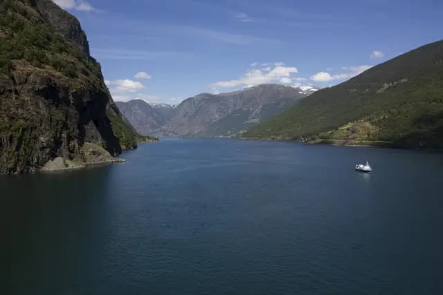 fjord, norway, flam, nature, midday sun, scandinavia, bay, flam, flam, flam, flam, flam (foto: Pauline_17)