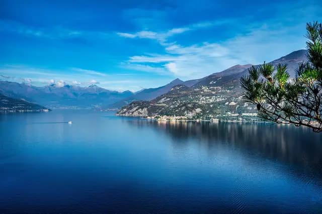 lake, como, lake como, nature, mountain, village, varenna, italy, bellagio (foto: GPoulsen)