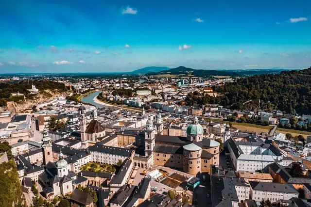 salzburg, austria, city, salzburg country, salzach river, hohensalzburg fortress (foto: PatrickLFC93)