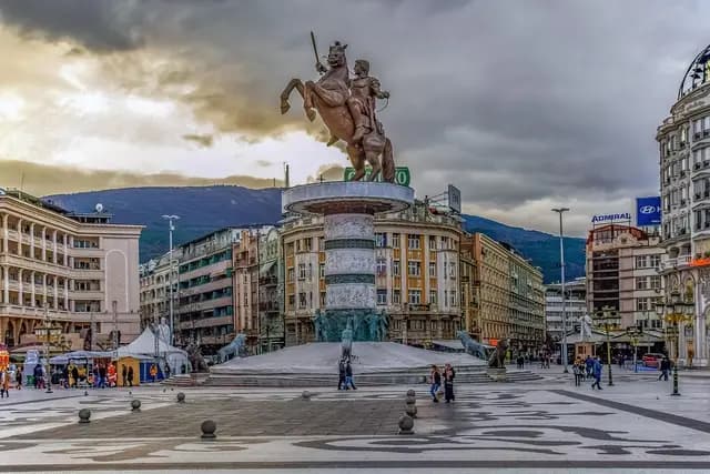 skopje, north macedonia, city, cityscape, building, architecture, buildings, winter, warrior on a horse, skopje, skopje, skopje, skopje, skopje (foto: dimitrisvetsikas1969)